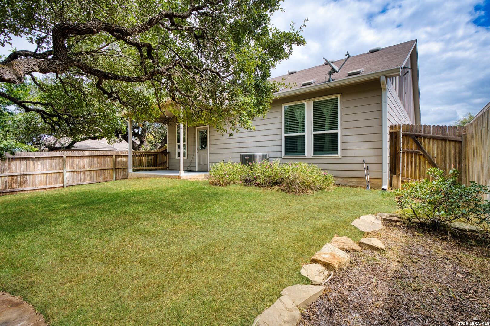 27337 Emilie Canyon San Antonio TX 78260