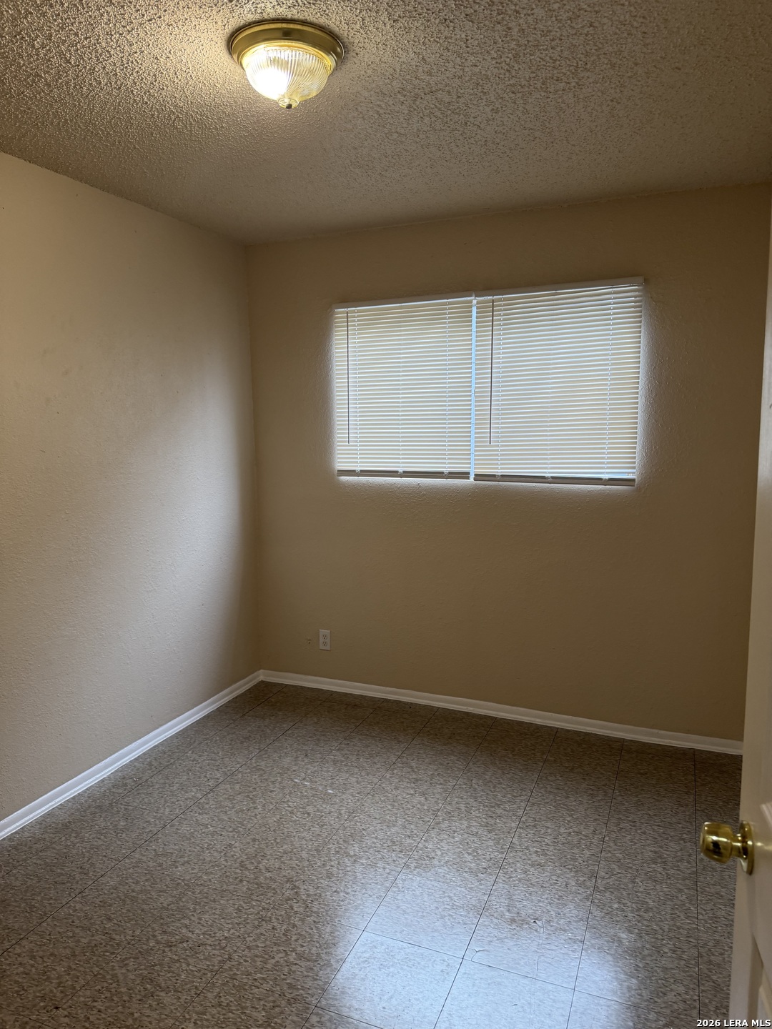 9527 Bear Creek Drive San Antonio TX 78245