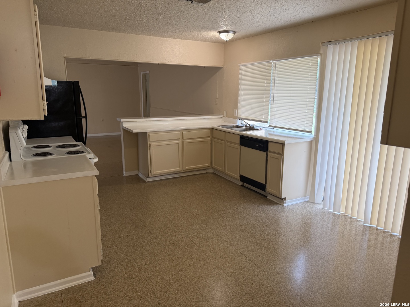 9527 Bear Creek Drive San Antonio TX 78245