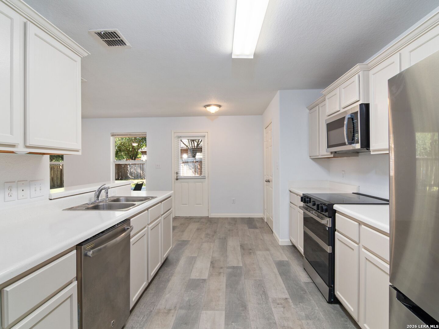 6051 Luckey Run San Antonio TX 78252