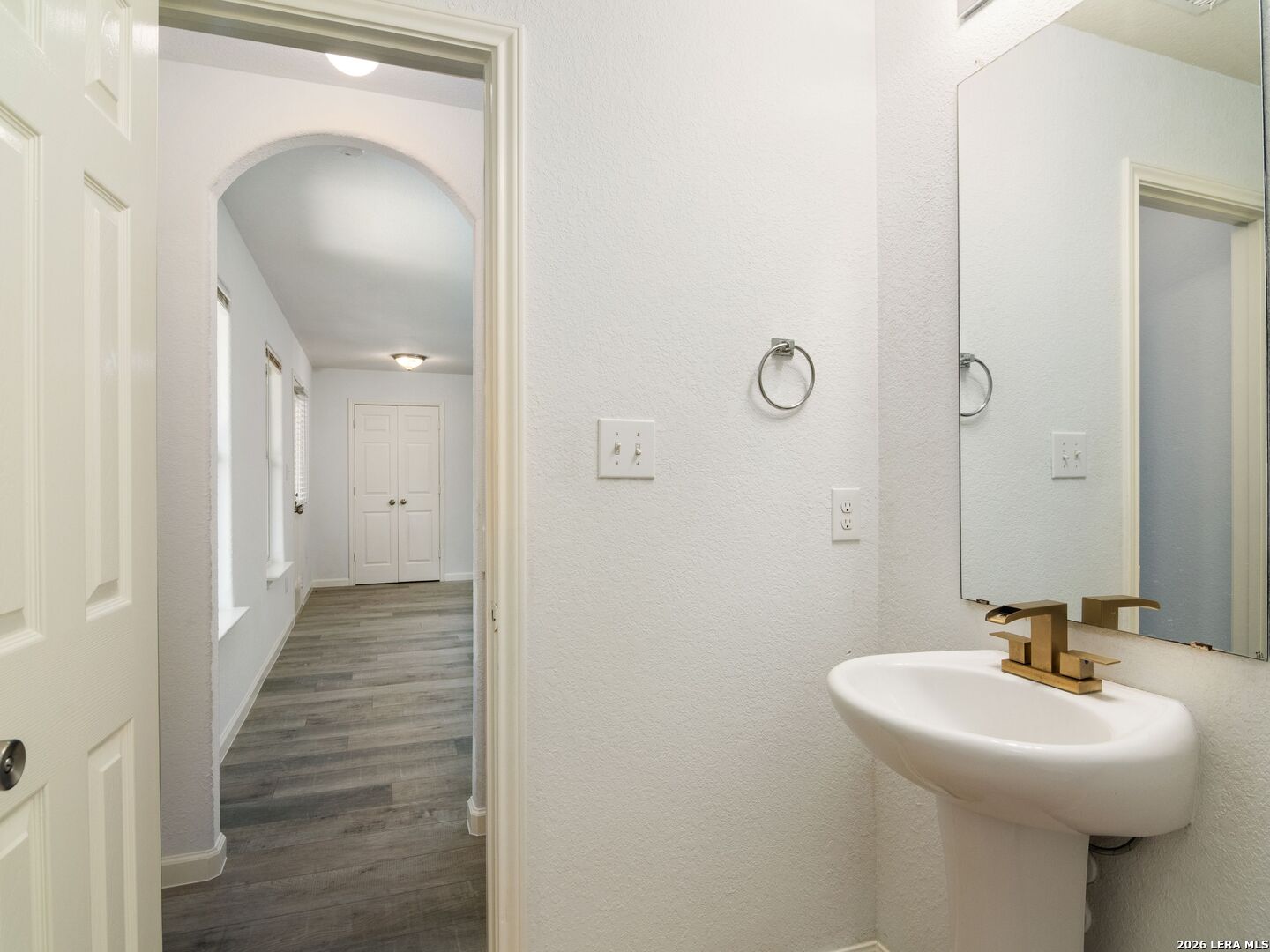 6051 Luckey Run San Antonio TX 78252