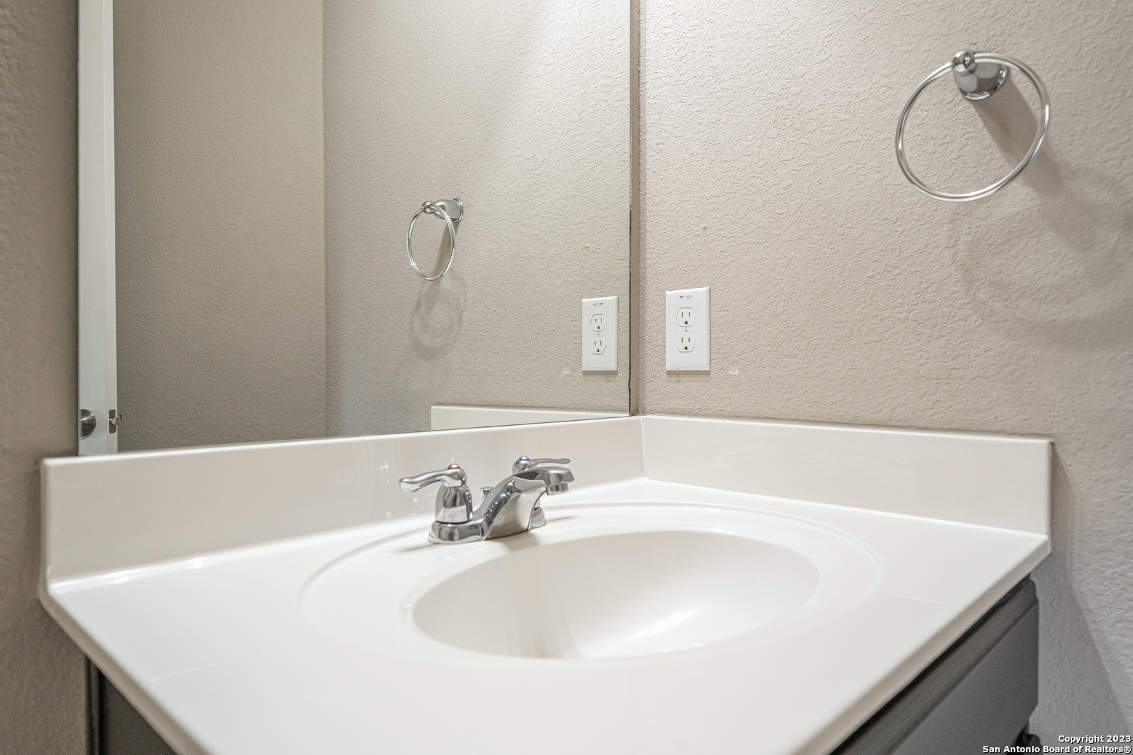 12911 Brewster San Antonio TX 78253