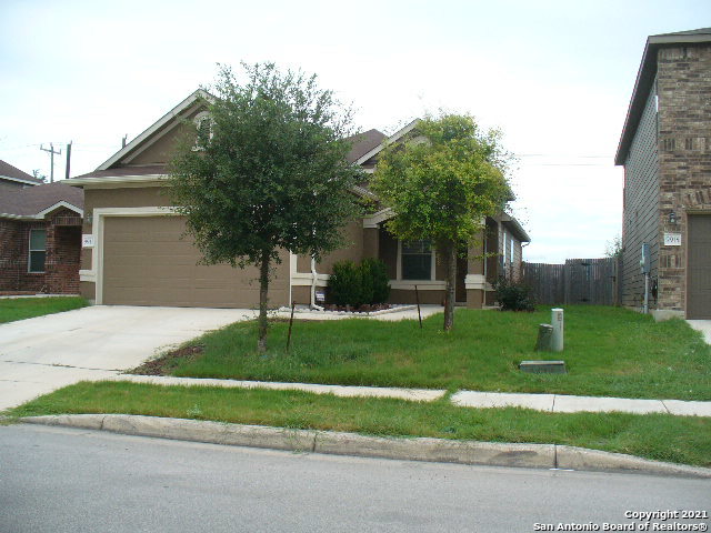 9911 Boxer Creek San Antonio TX 78245
