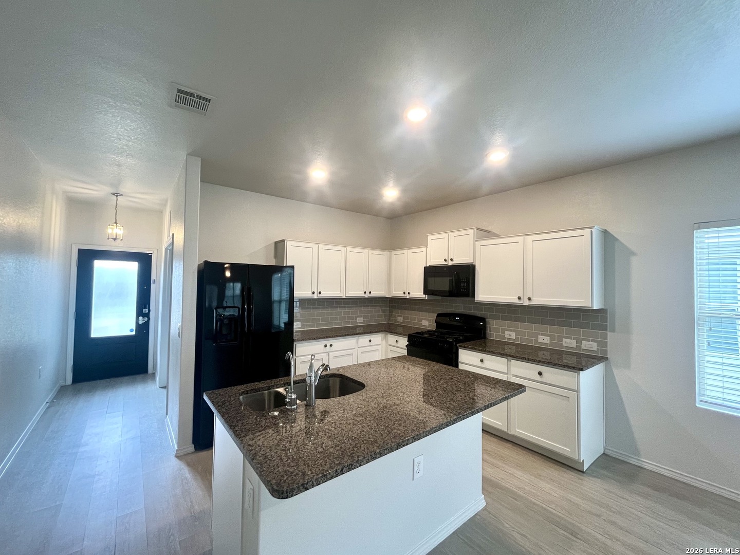 6011 Travis Summit San Antonio TX 78218