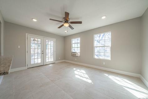 7334 Glen Hart San Antonio TX 78239
