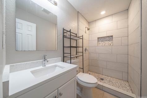 7334 Glen Hart San Antonio TX 78239