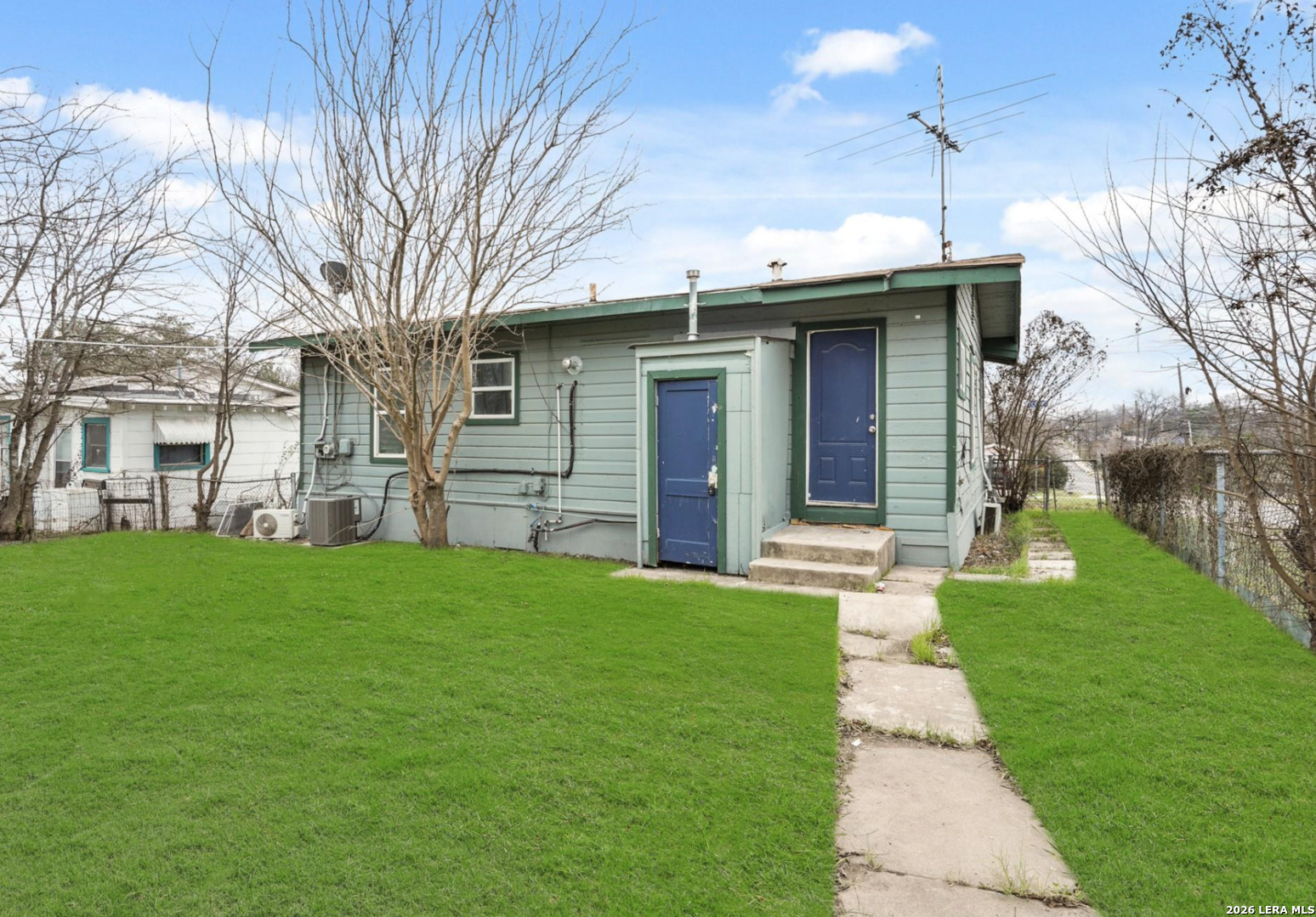 2303 Burnet San Antonio TX 78202