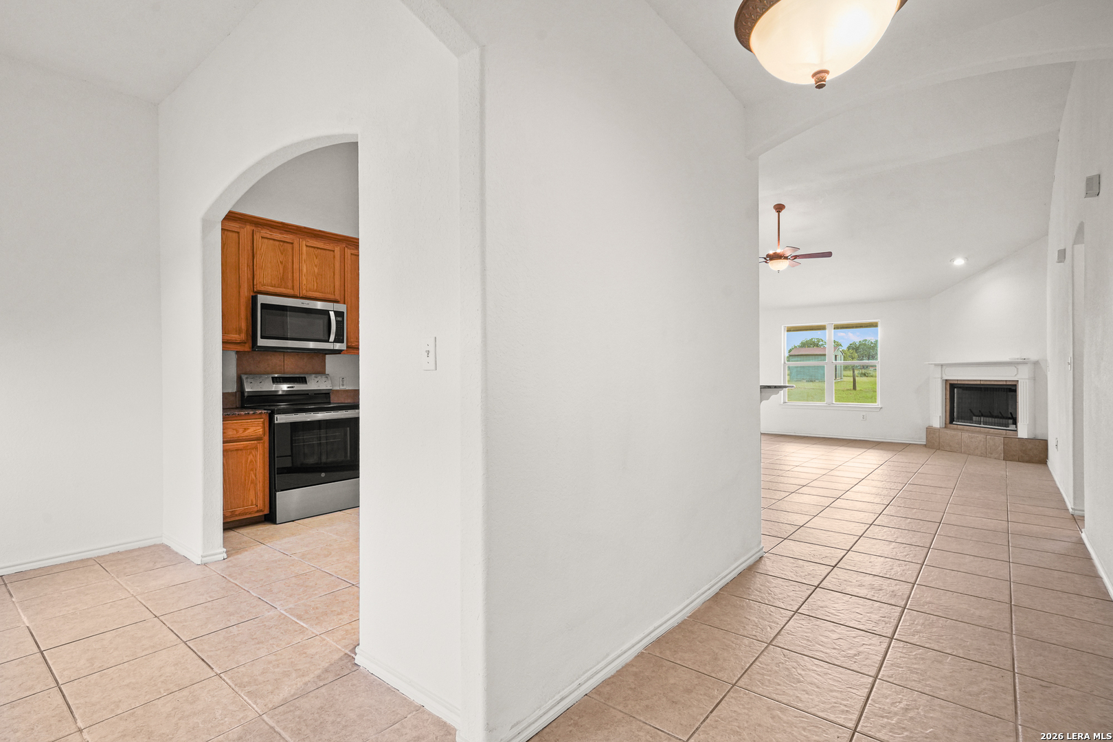 725 Cimarron Square Poteet TX 78065