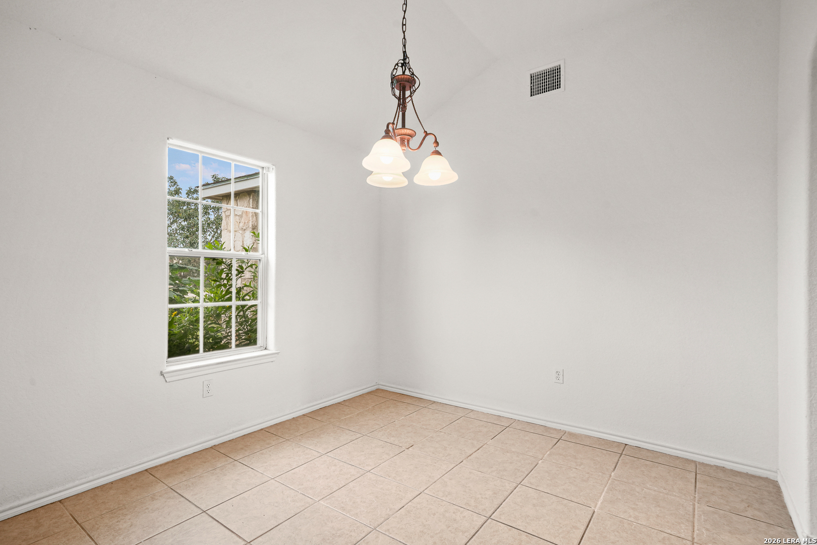 725 Cimarron Square Poteet TX 78065