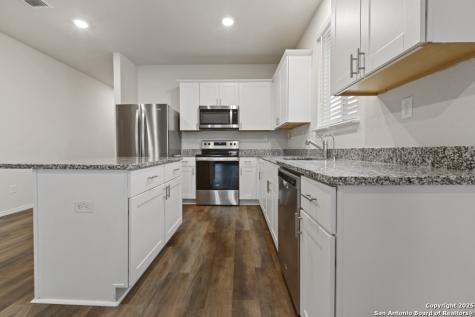 440 Lynwood Gold New Braunfels TX 78130