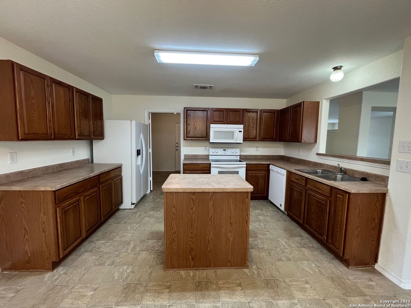9602 San Fidel Rio San Antonio TX 78245