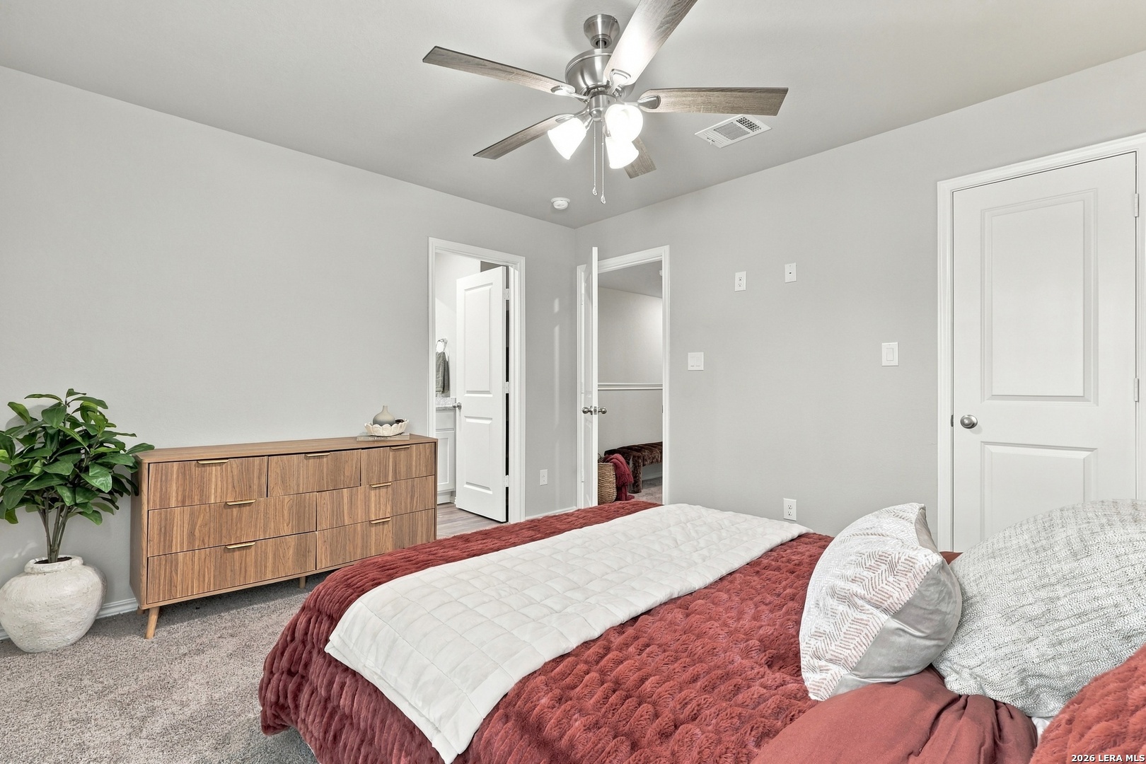 9034 Glen Shadow San Antonio TX 78239