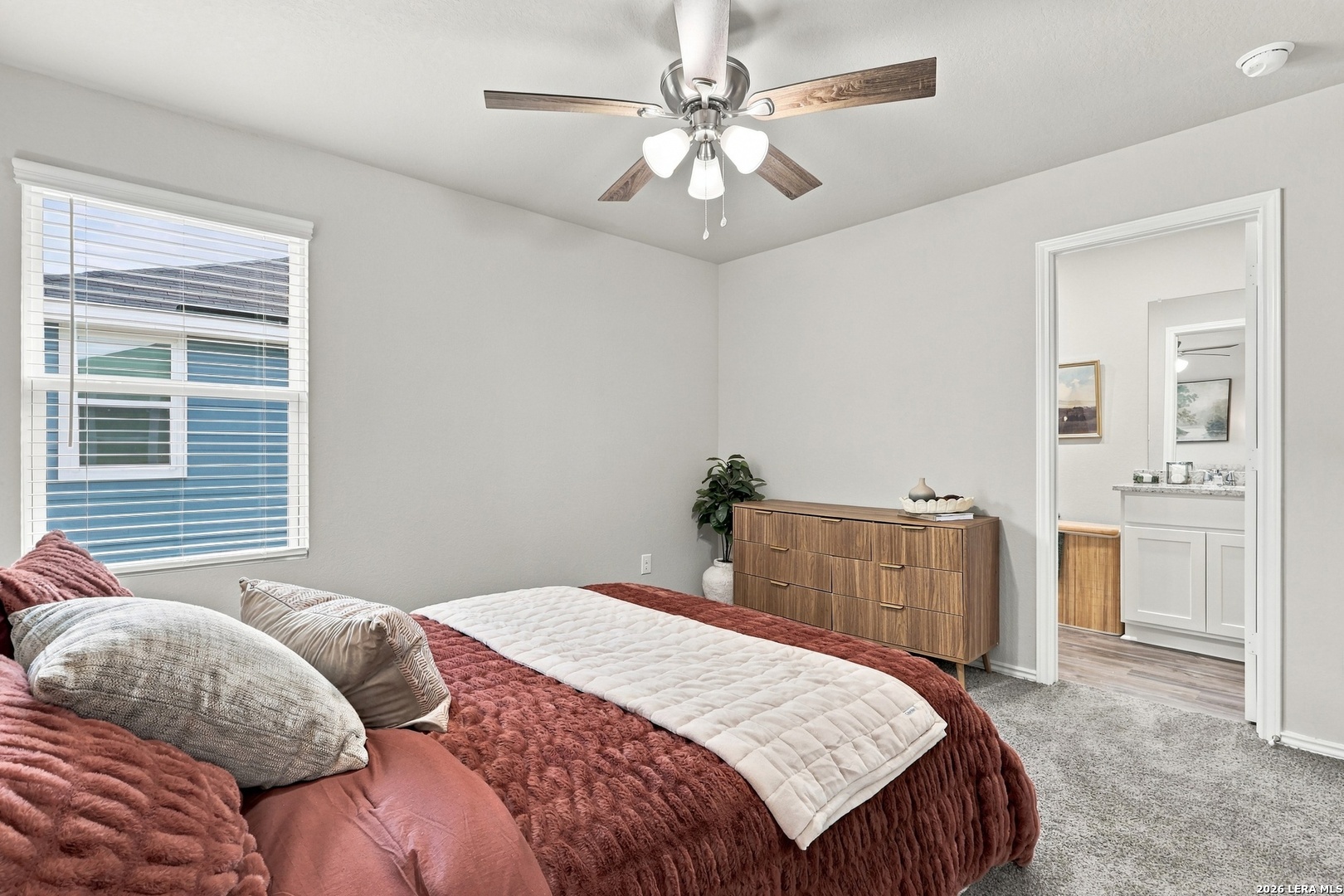 9034 Glen Shadow San Antonio TX 78239