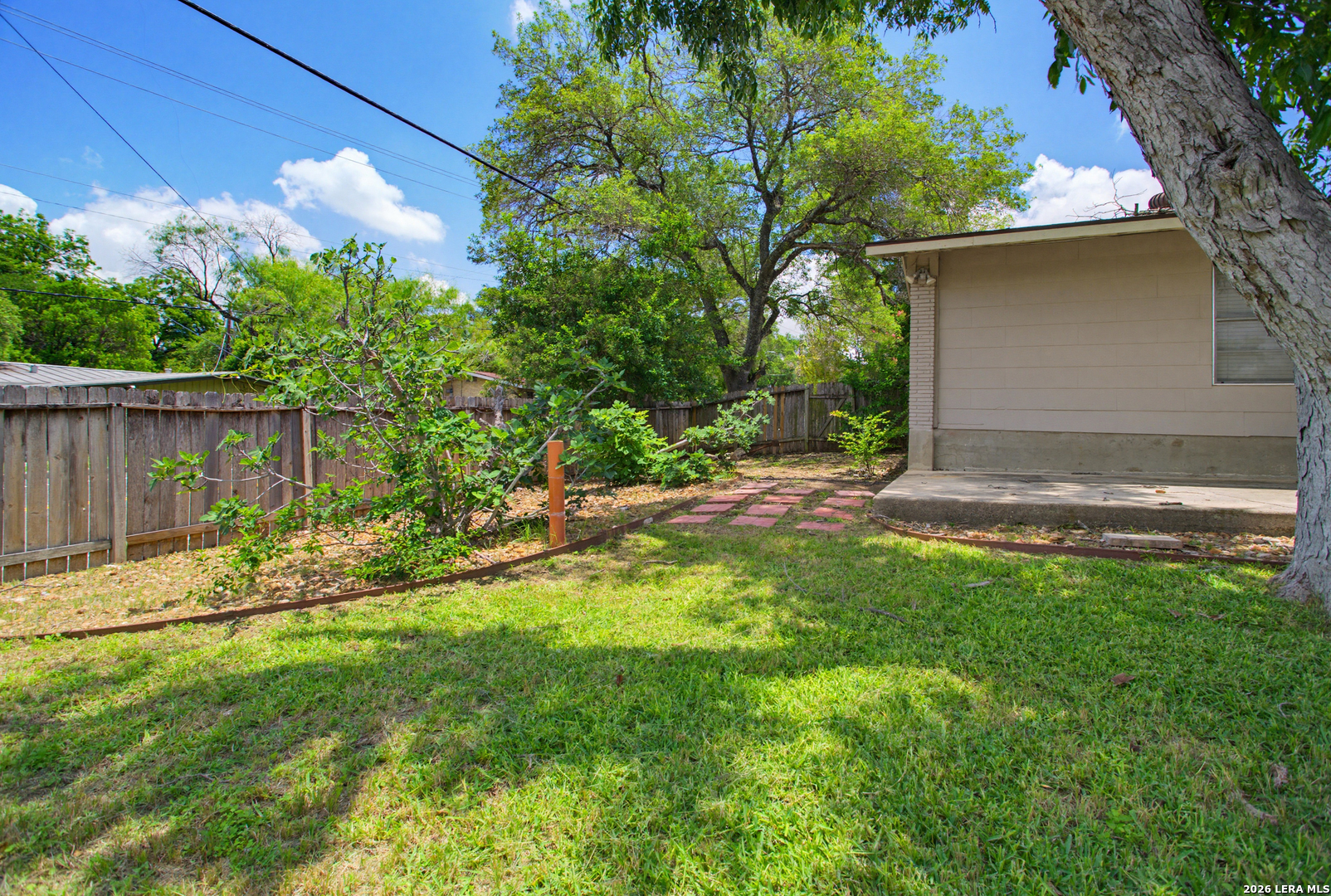 2125 E Lawndale Drive San Antonio TX 78209