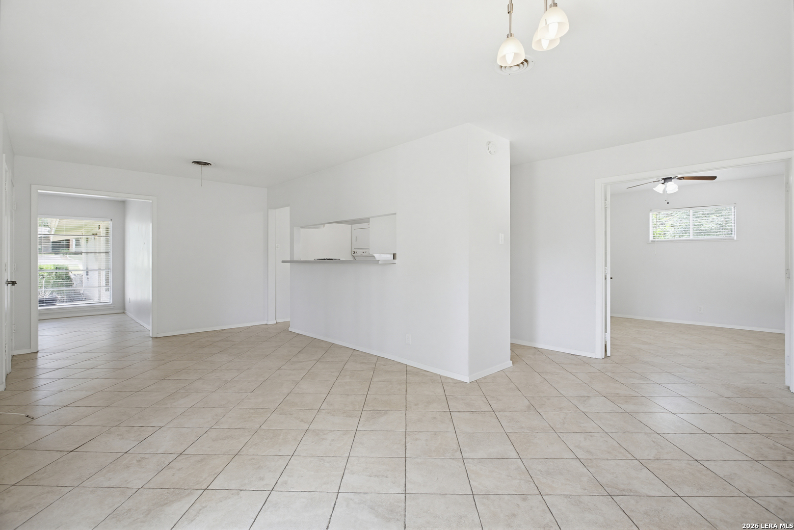 2125 E Lawndale Drive San Antonio TX 78209
