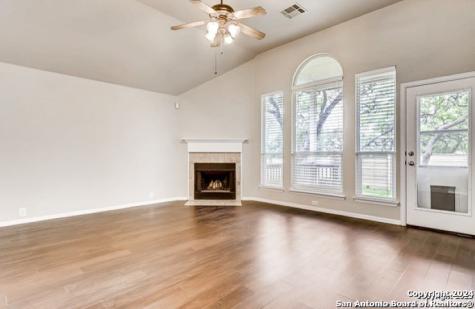 1342 Alpine Pond San Antonio TX 78260