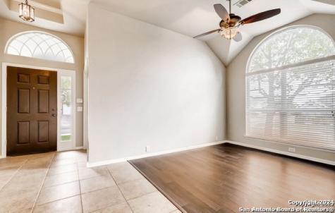 1342 Alpine Pond San Antonio TX 78260