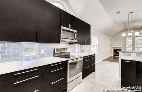 1342 Alpine Pond San Antonio TX 78260