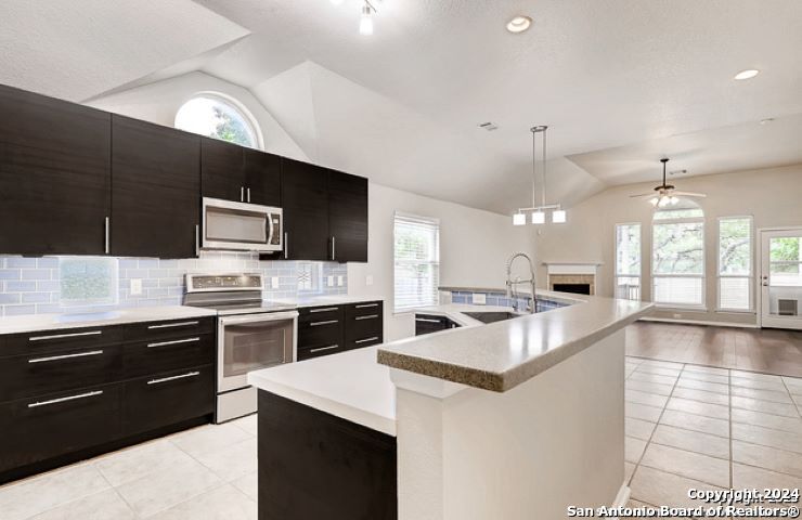 1342 Alpine Pond San Antonio TX 78260