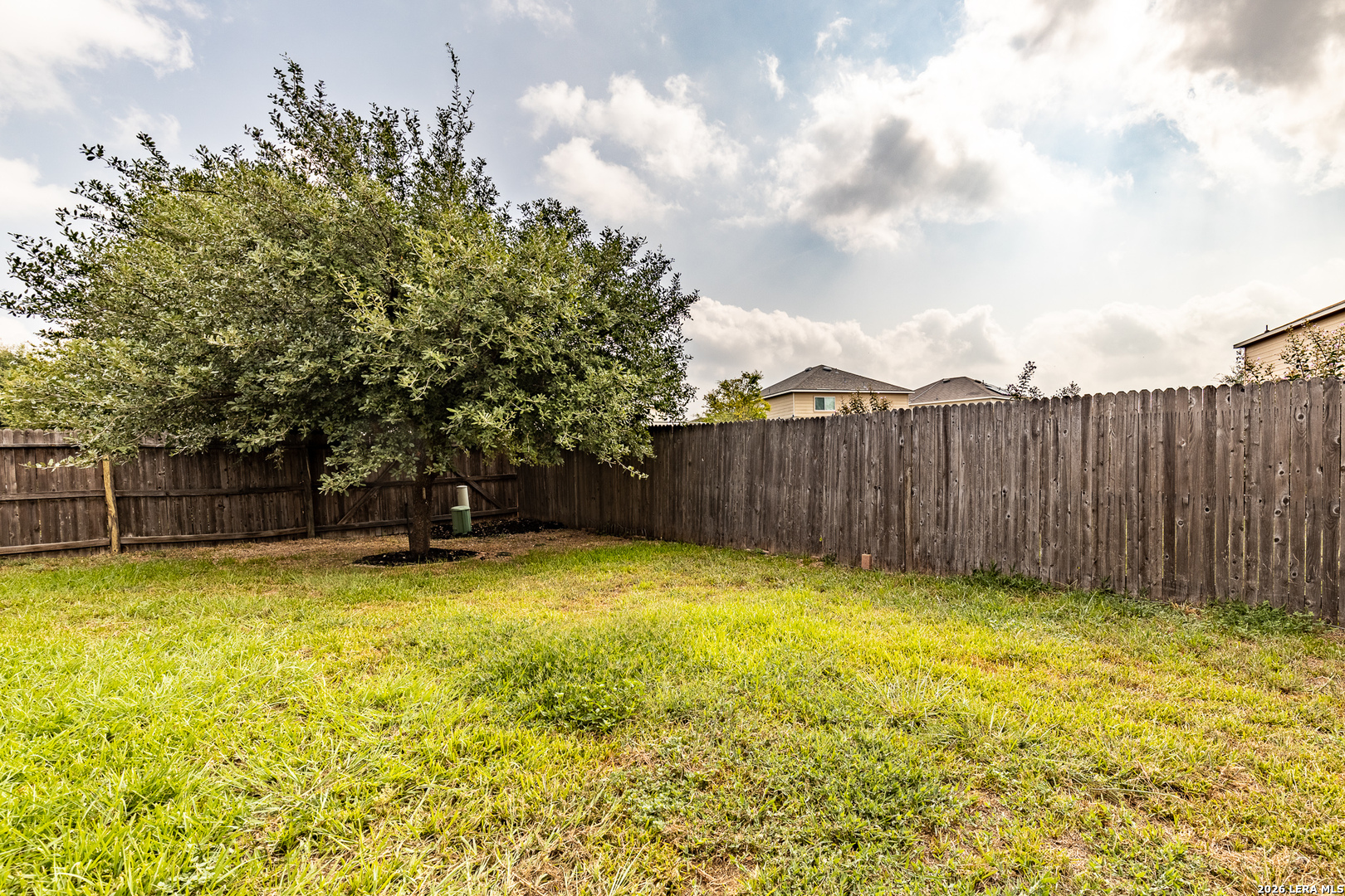 8966 N Oakwood Park San Antonio TX 78254