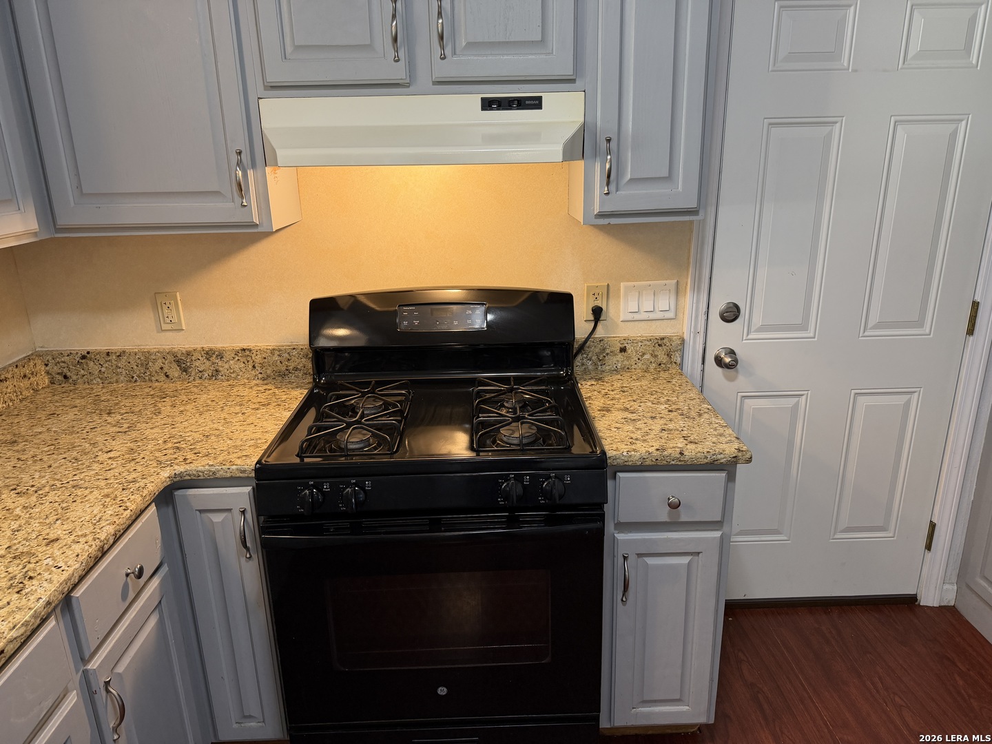 1500 Longhorn Floresville TX 78114