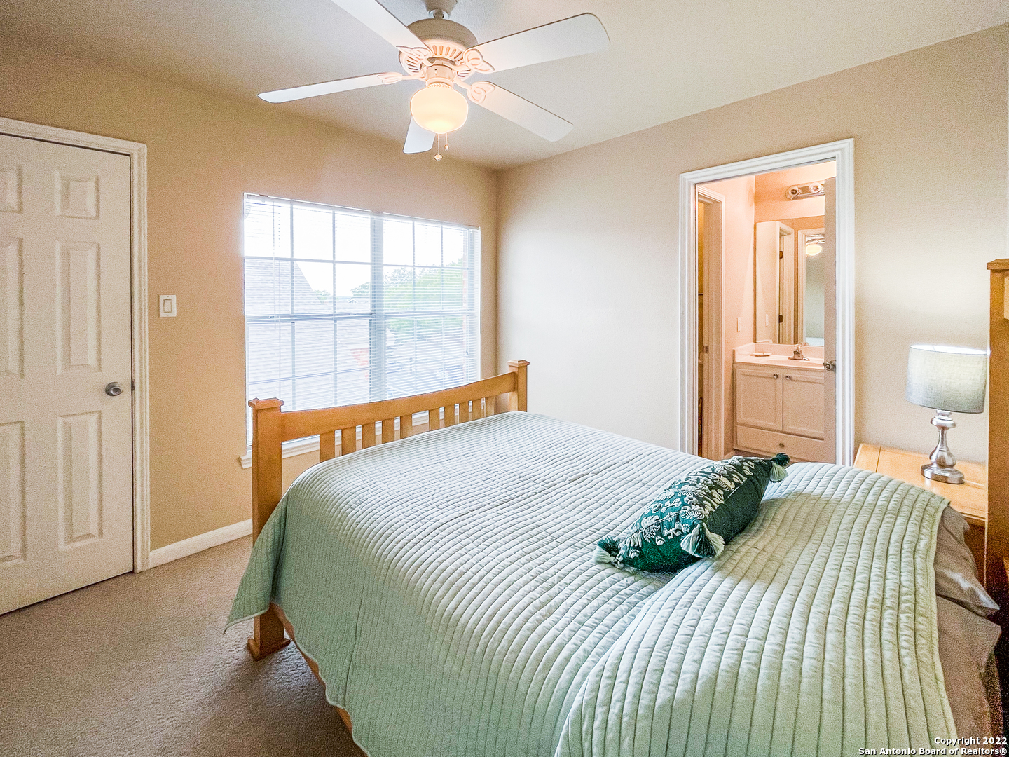 151 Chapel Hill Circle, San Antonio TX 78240