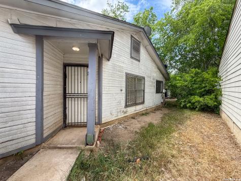 4047 Indian Sunrise San Antonio TX 78244