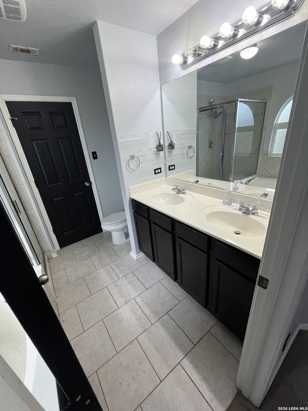 123 Reeves Garden San Antonio TX 78253
