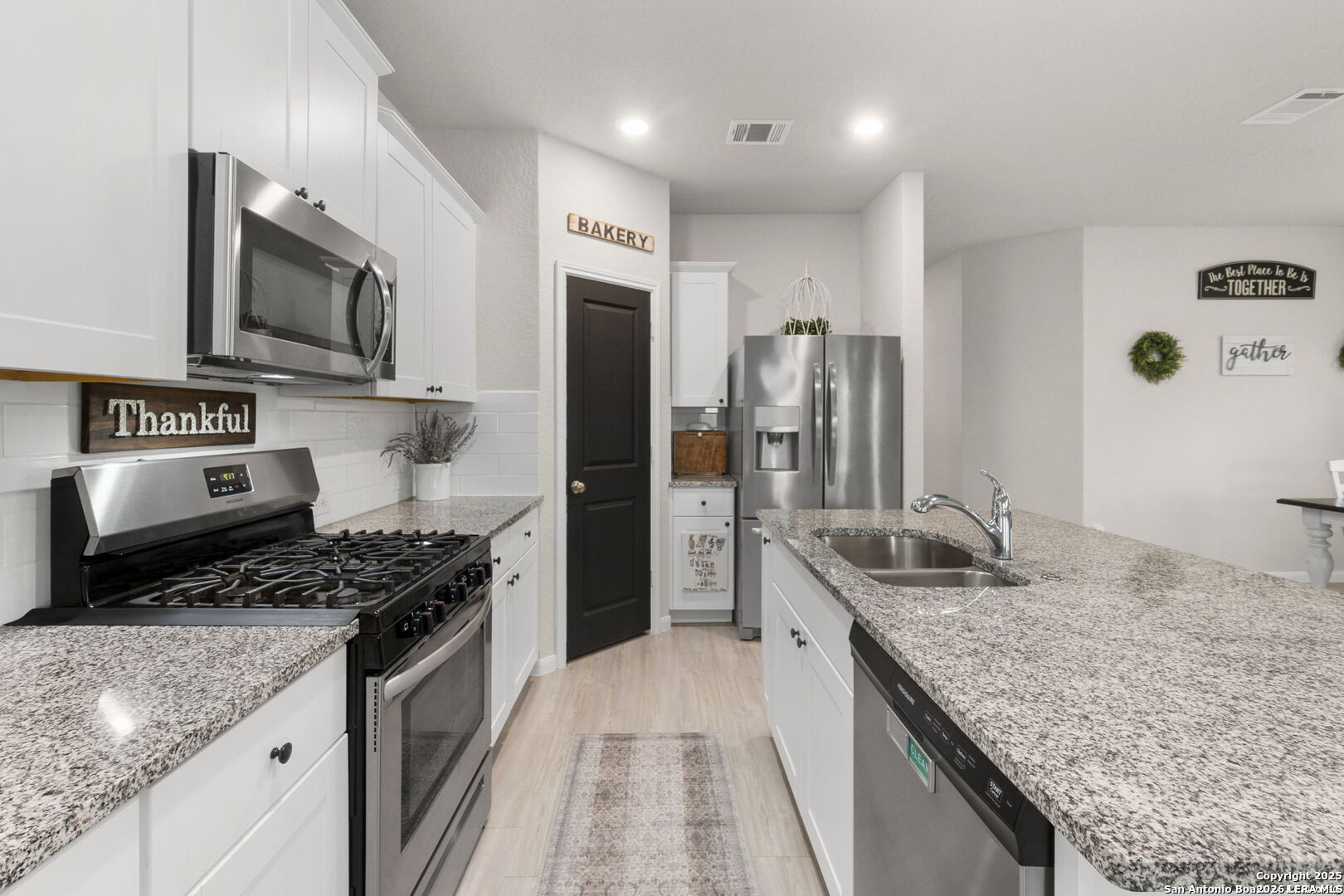 9942 Sarrebourg Schertz TX 78154