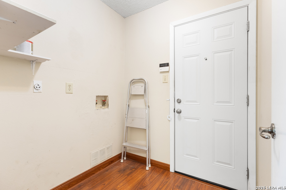 9929 Village Briar San Antonio TX 78250