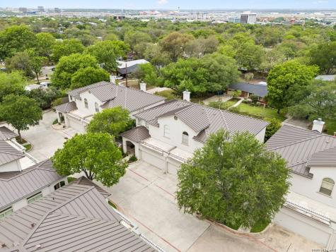 8127 N New Braunfels San Antonio TX 78209