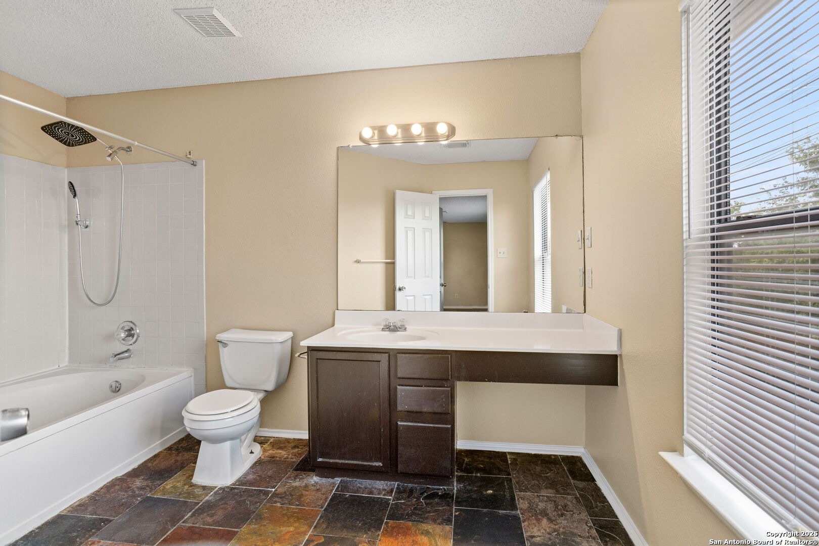7807 Clipper Pass San Antonio TX 78254