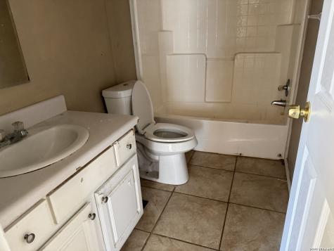 195 Ashford Poteet TX 78065