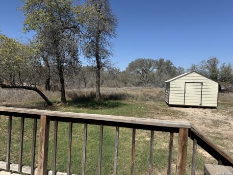 195 Ashford Poteet TX 78065