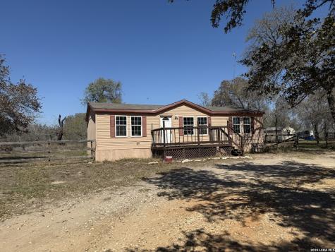 195 Ashford Poteet TX 78065