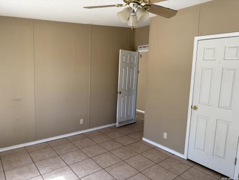 195 Ashford Poteet TX 78065