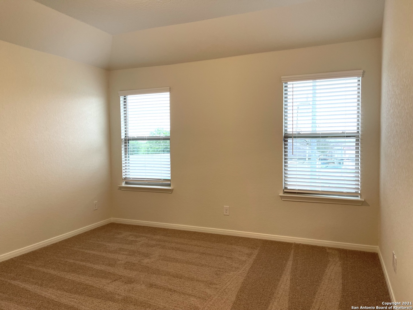 2222 Sandlewood Cove San Antonio TX 78245