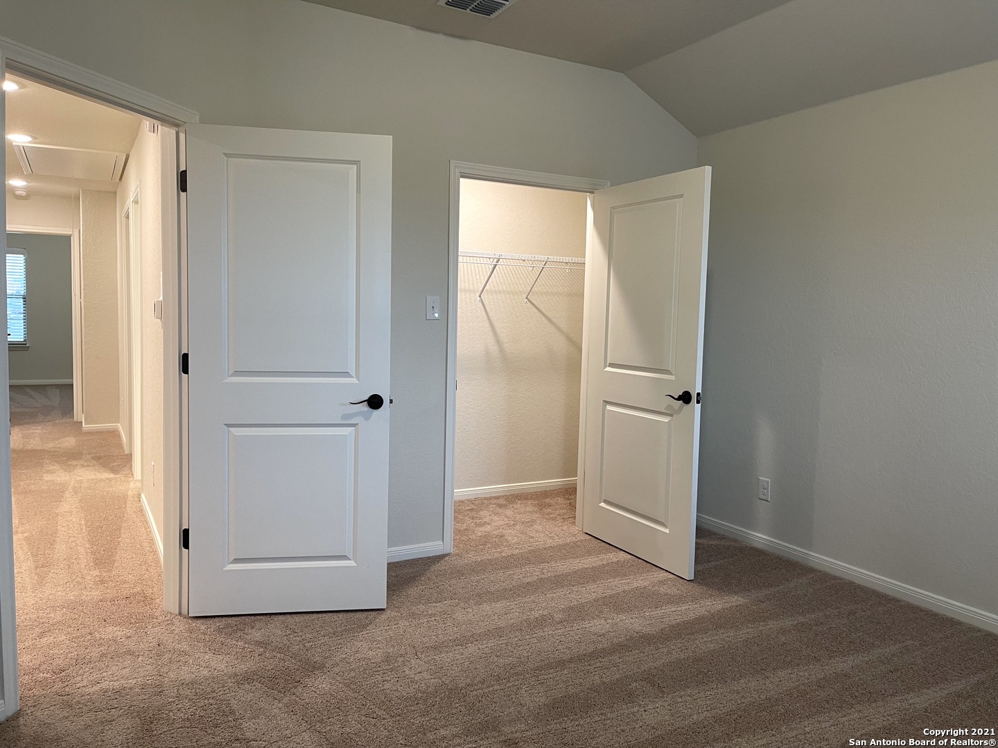 2222 Sandlewood Cove San Antonio TX 78245