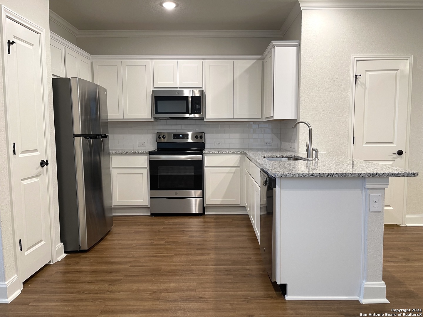 2222 Sandlewood Cove San Antonio TX 78245