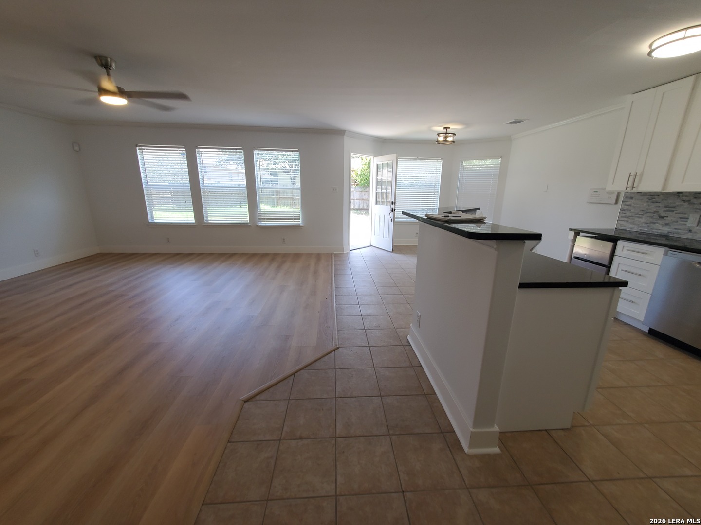 9427 Anderson Way Converse TX 78109