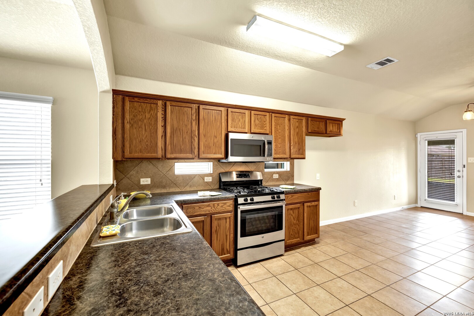 1048 Lilac Wind New Braunfels TX 78130