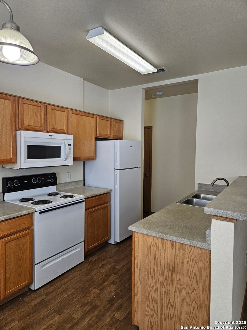 1000 Diamond Boerne TX 78006