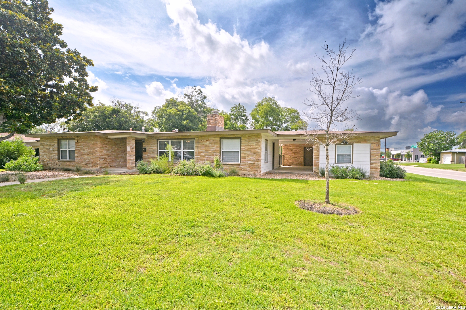 671 W Merriweather Street New Braunfels TX 78130