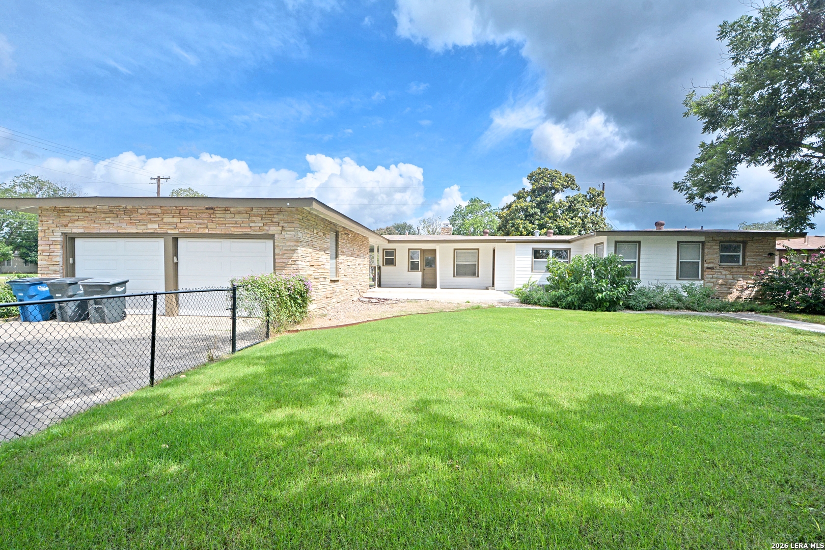 671 W Merriweather Street New Braunfels TX 78130