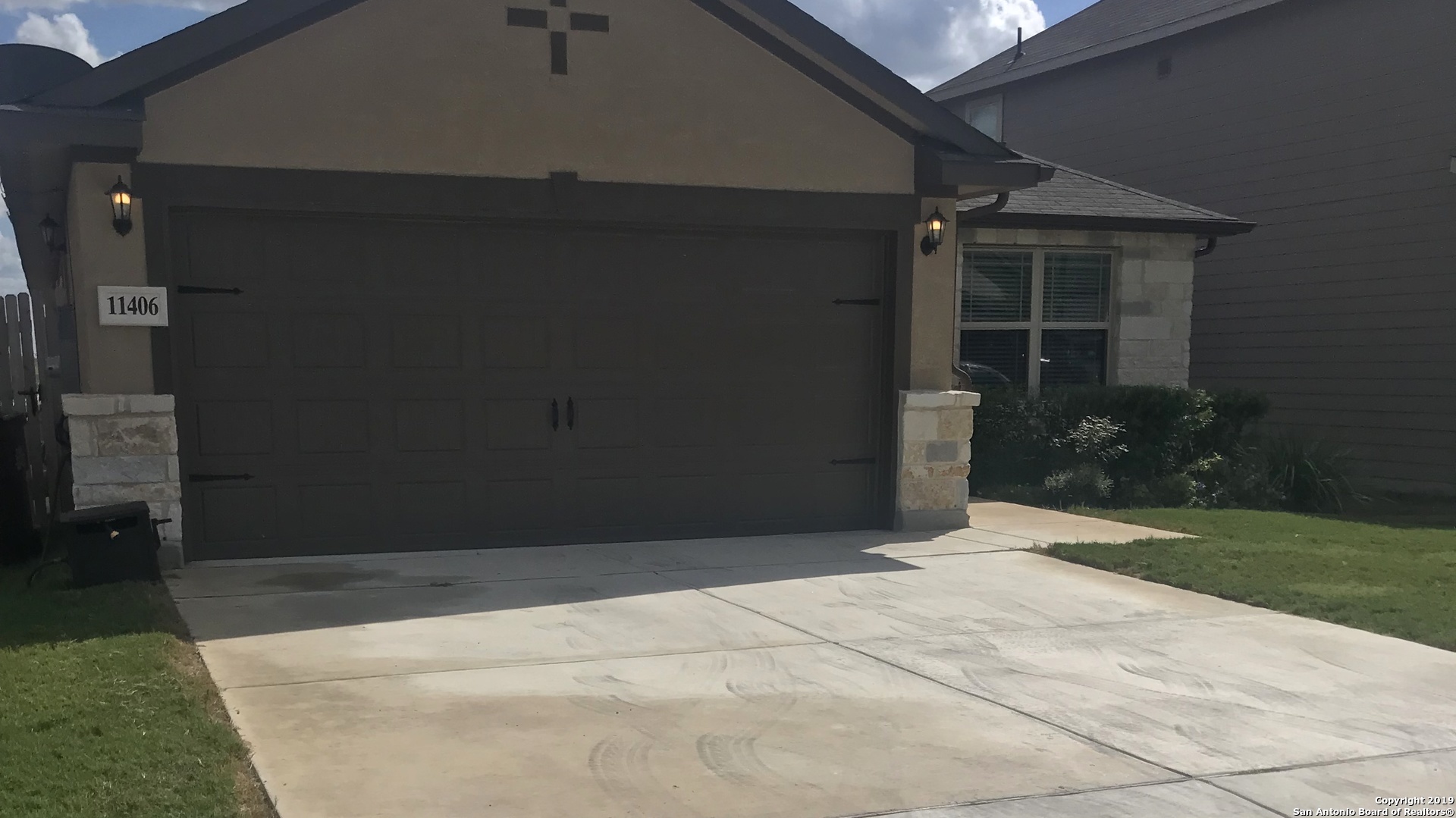 11406 Charismatic San Antonio TX 78245