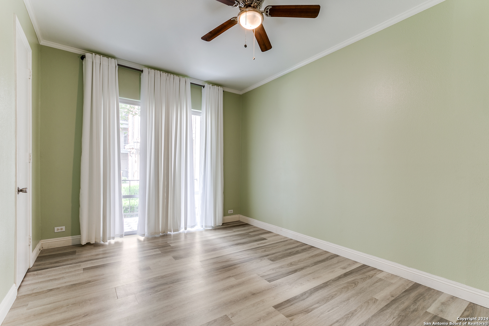 7709 Broadway San Antonio TX 78209