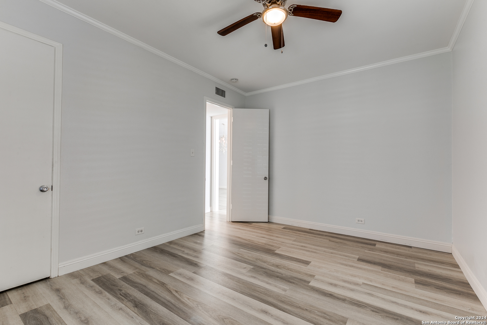 7709 Broadway San Antonio TX 78209