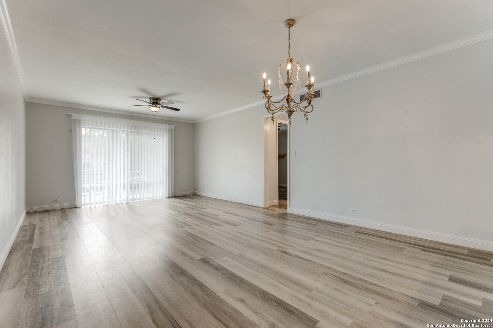 7709 Broadway San Antonio TX 78209