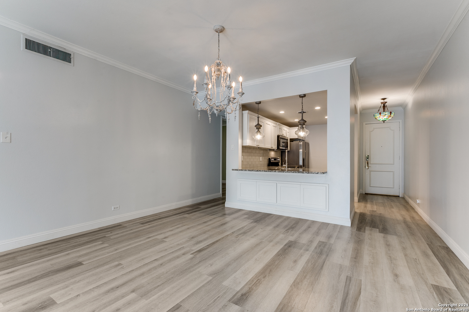 7709 Broadway San Antonio TX 78209