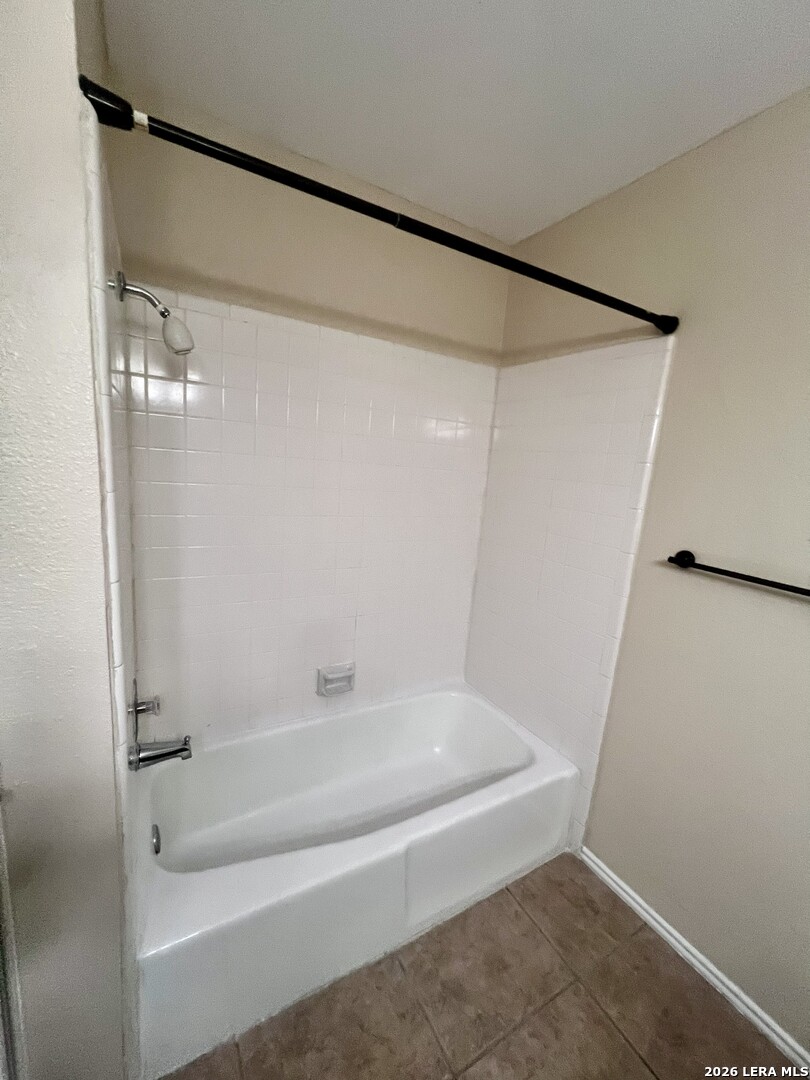 2847 Burning Rock Street San Antonio TX 78247